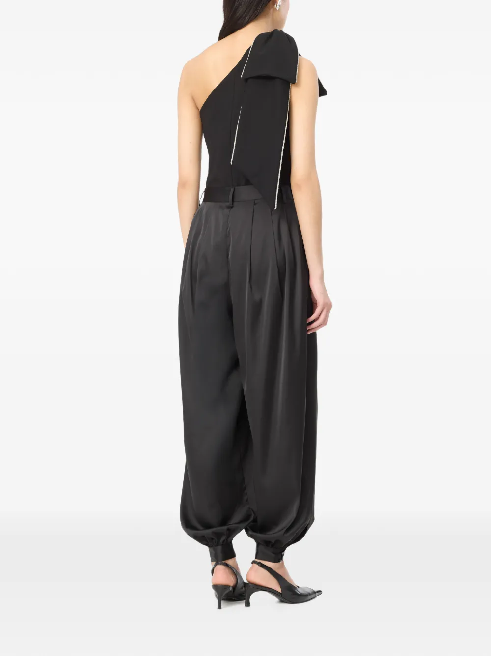 ROTATE BIRGER CHRISTENSEN Asymmetrische blouse met strik Zwart