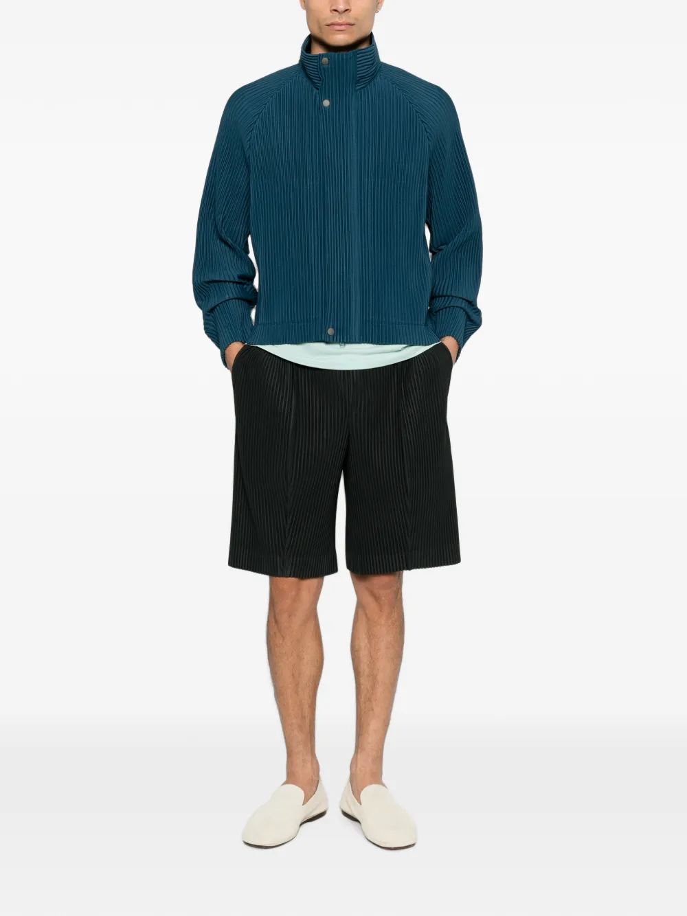 Homme Plissé Issey Miyake Monthly August shorts met plooien Grijs