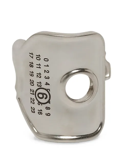 MM6 Maison Margiela anillo con logo grabado y acabado en paladio