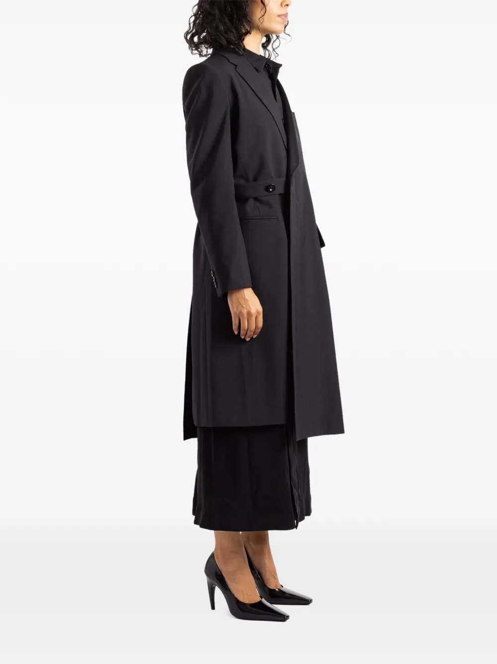 sacai satin-lapel belted coat Zwart