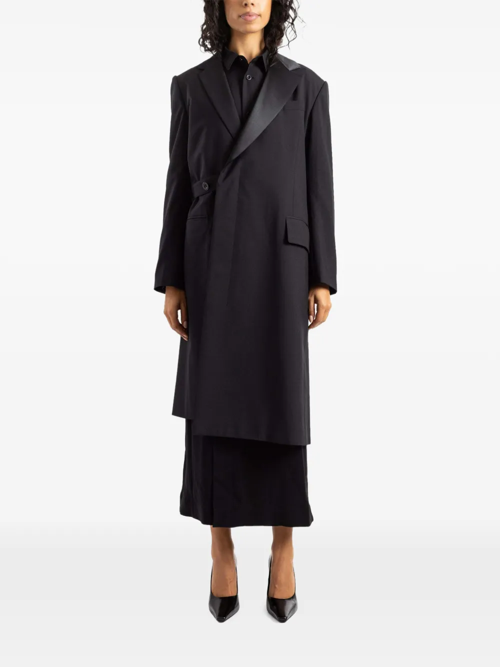 Sacai satin-lapel belted coat Zwart
