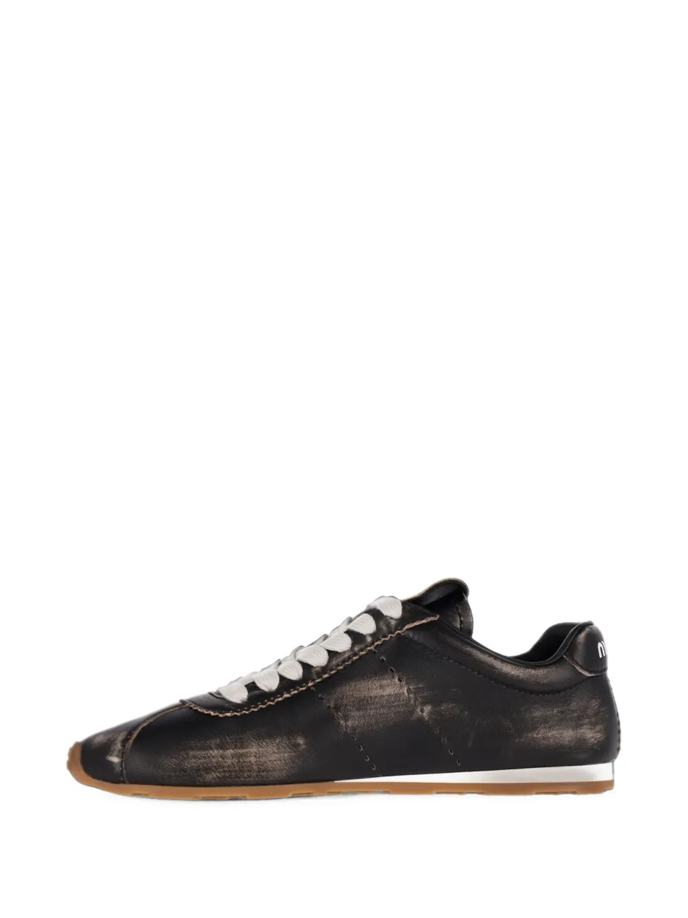 Miu Plume distressed-effect leather sneakers Zwart