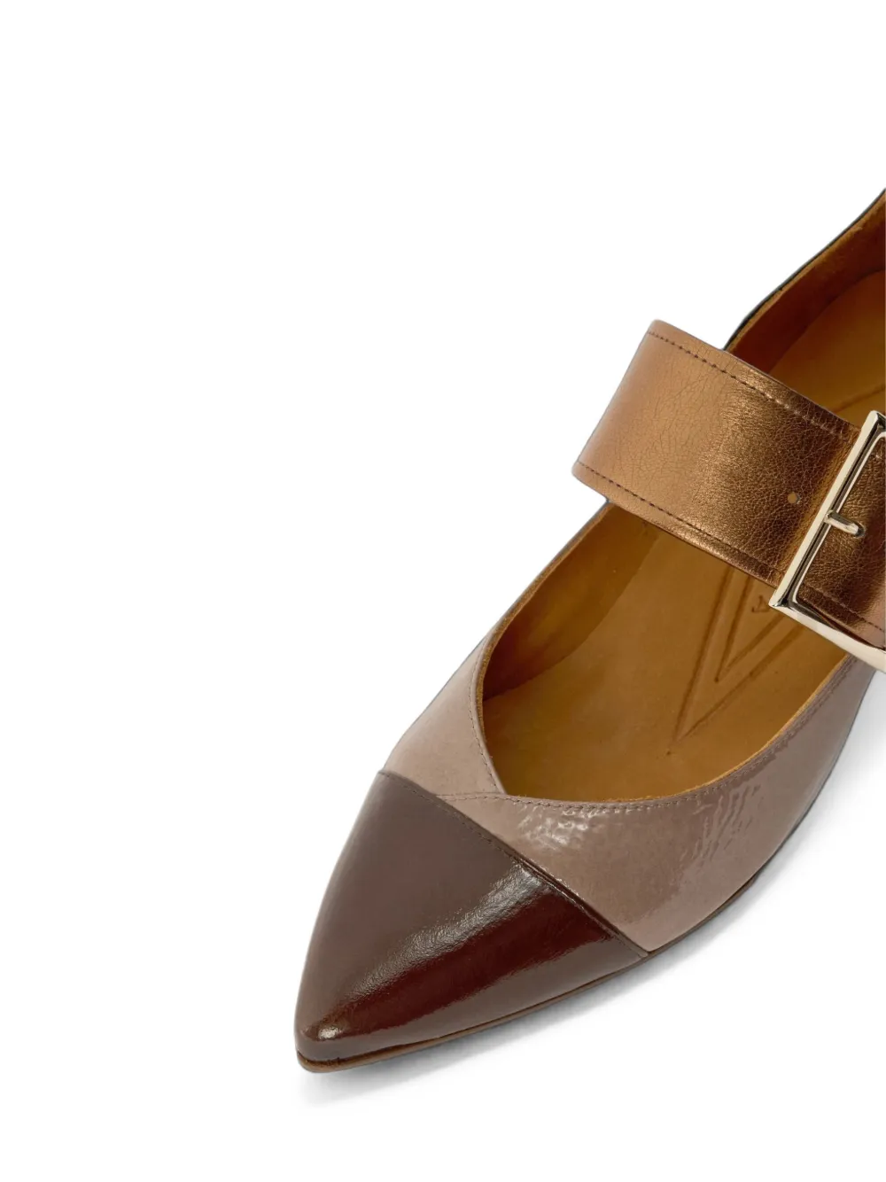 Chie Mihara buckle-fastening pointed-toe pumps Beige