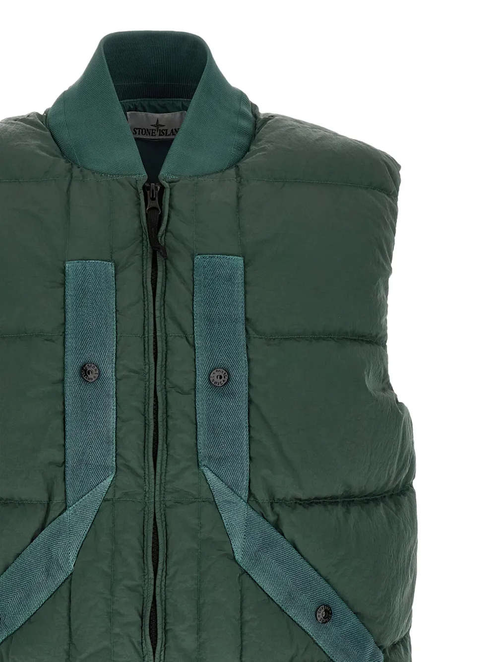 Stone Island G100008 Nylon Metal vest in econyl Groen