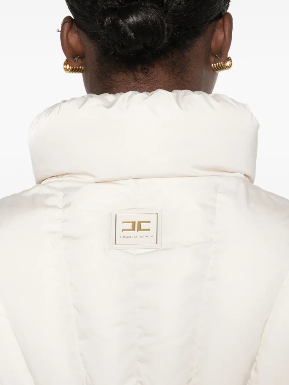 Elisabetta Franchi Gewatteerd jack met hoge hals Beige