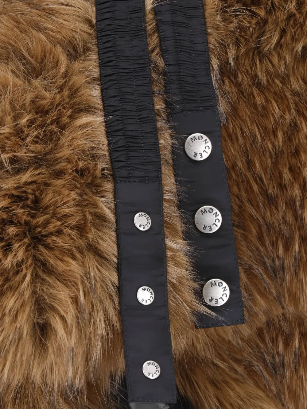 Moncler Sjaal van imitatiebont met capuchon Bruin