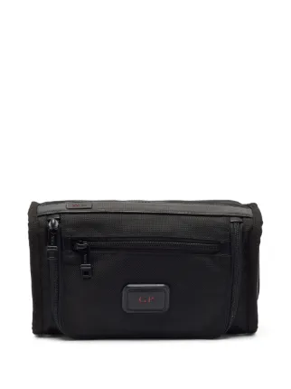 Tumi