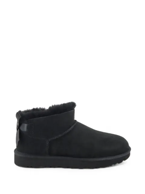 UGG Ultra Mini Bailey Bow boots