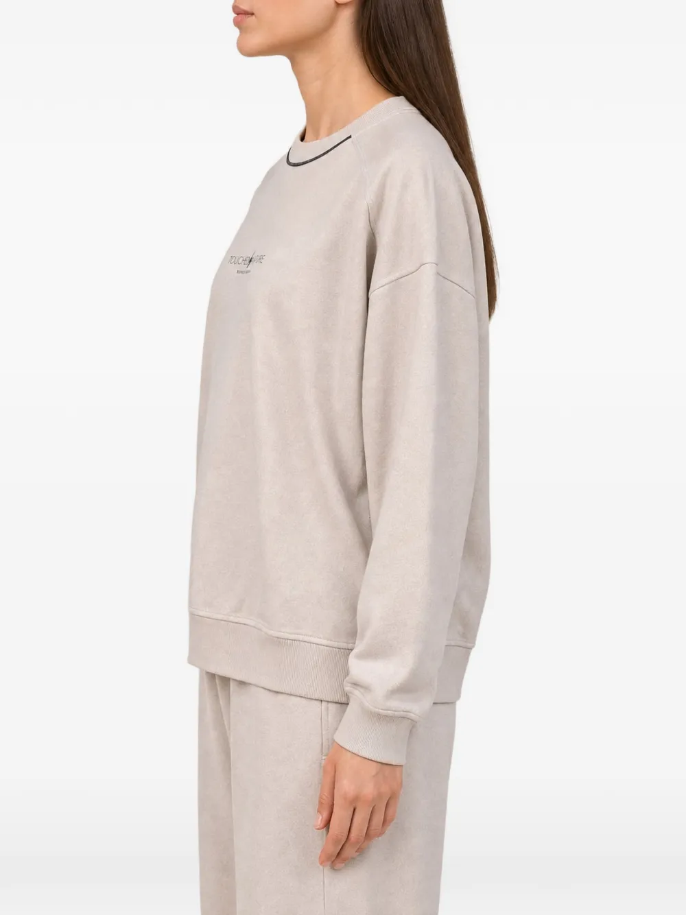Brunello Cucinelli T-shirt met verlaagde schouders en logo-print Beige