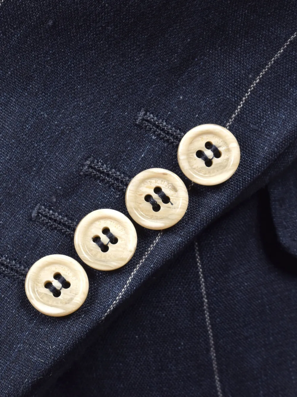 Brunello Cucinelli Pak met krijtstreep en puntige revers Blauw