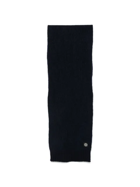 Stone Island logo-patch ribbed-knit scarf