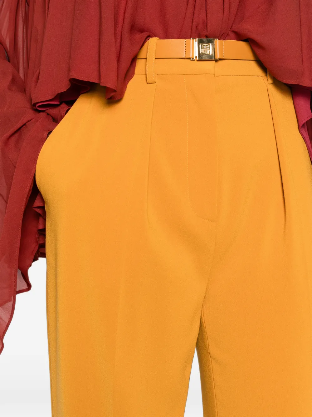 Elisabetta Franchi belted pleated-detail trousers Geel
