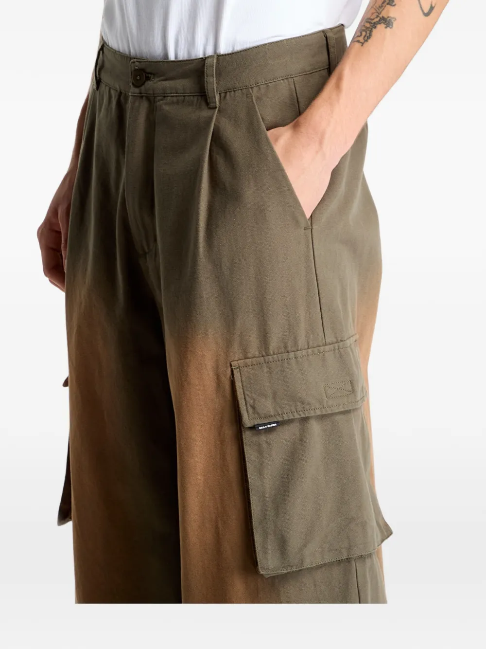 Daily Paper Cargo broek met verwassen effect en riemlussen Groen