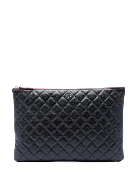 CHANEL Pre-Owned 2014 Large Quilted Caviar O Case clutch bag