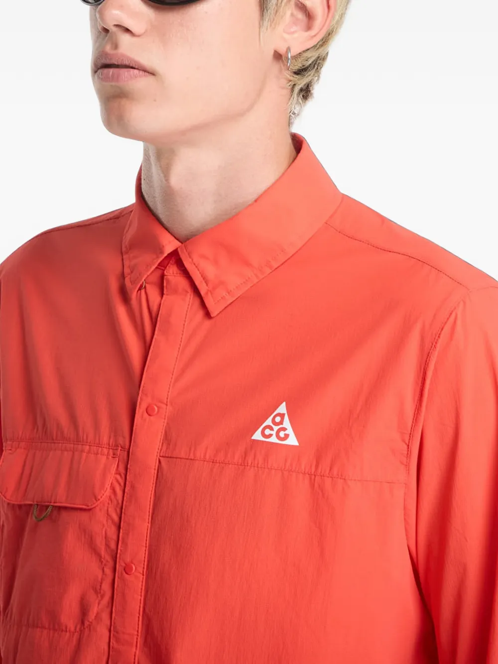 Nike ACG Aireez logo-print jacket Rood