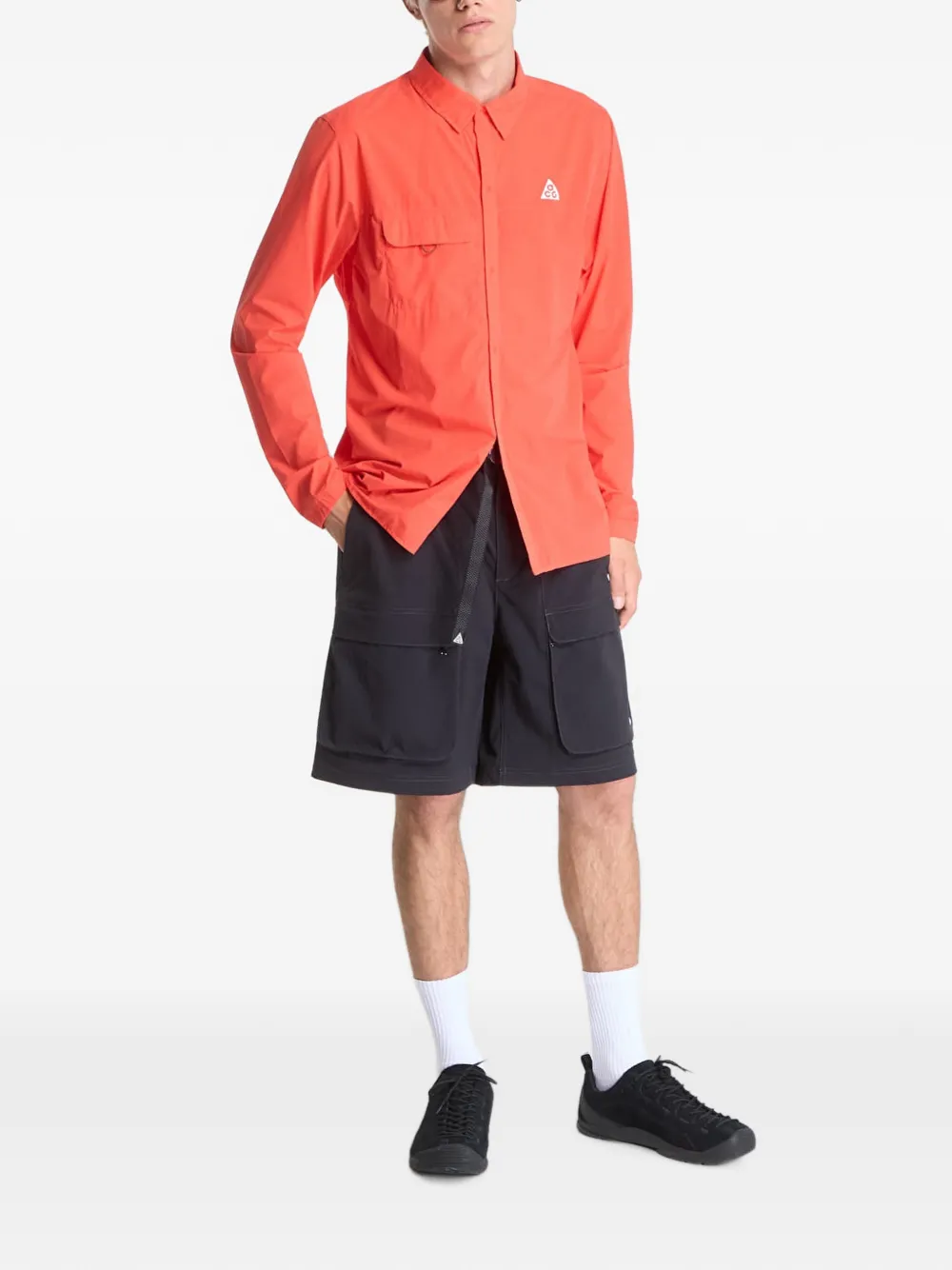 Nike ACG Aireez logo-print jacket Rood