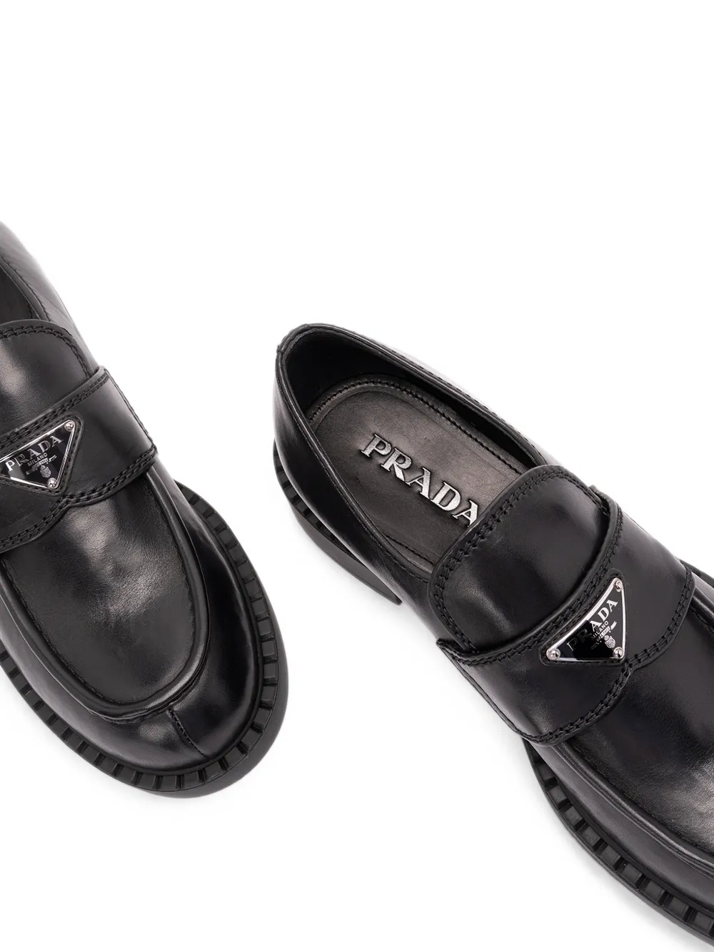 Prada Triangle logo leather loafers Zwart
