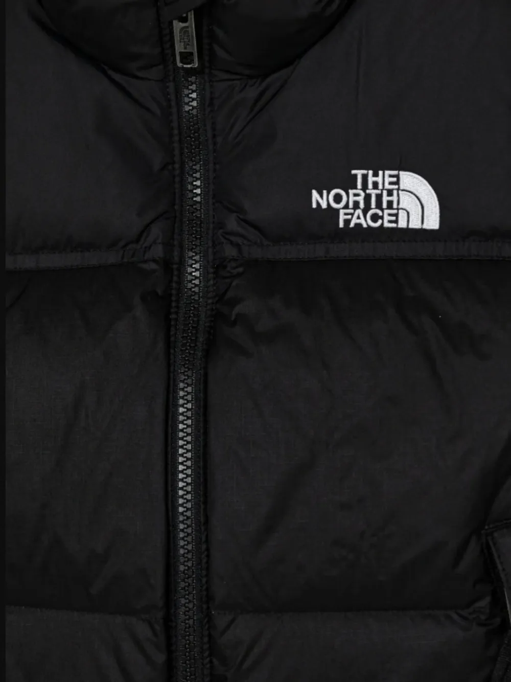 The North Face Kids Nuptse logo-embroidered quilted jacket Zwart