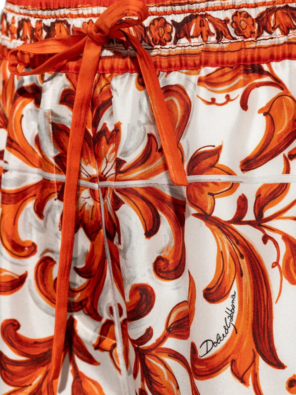 Dolce & Gabbana Zijden bermuda met Majolica-print Wit