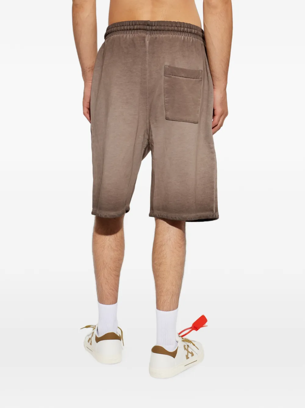 Off-White Shorts met trekkoord Bruin