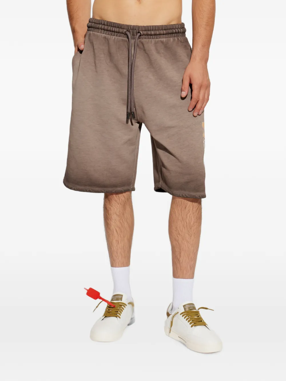 Off-White Shorts met trekkoord Bruin