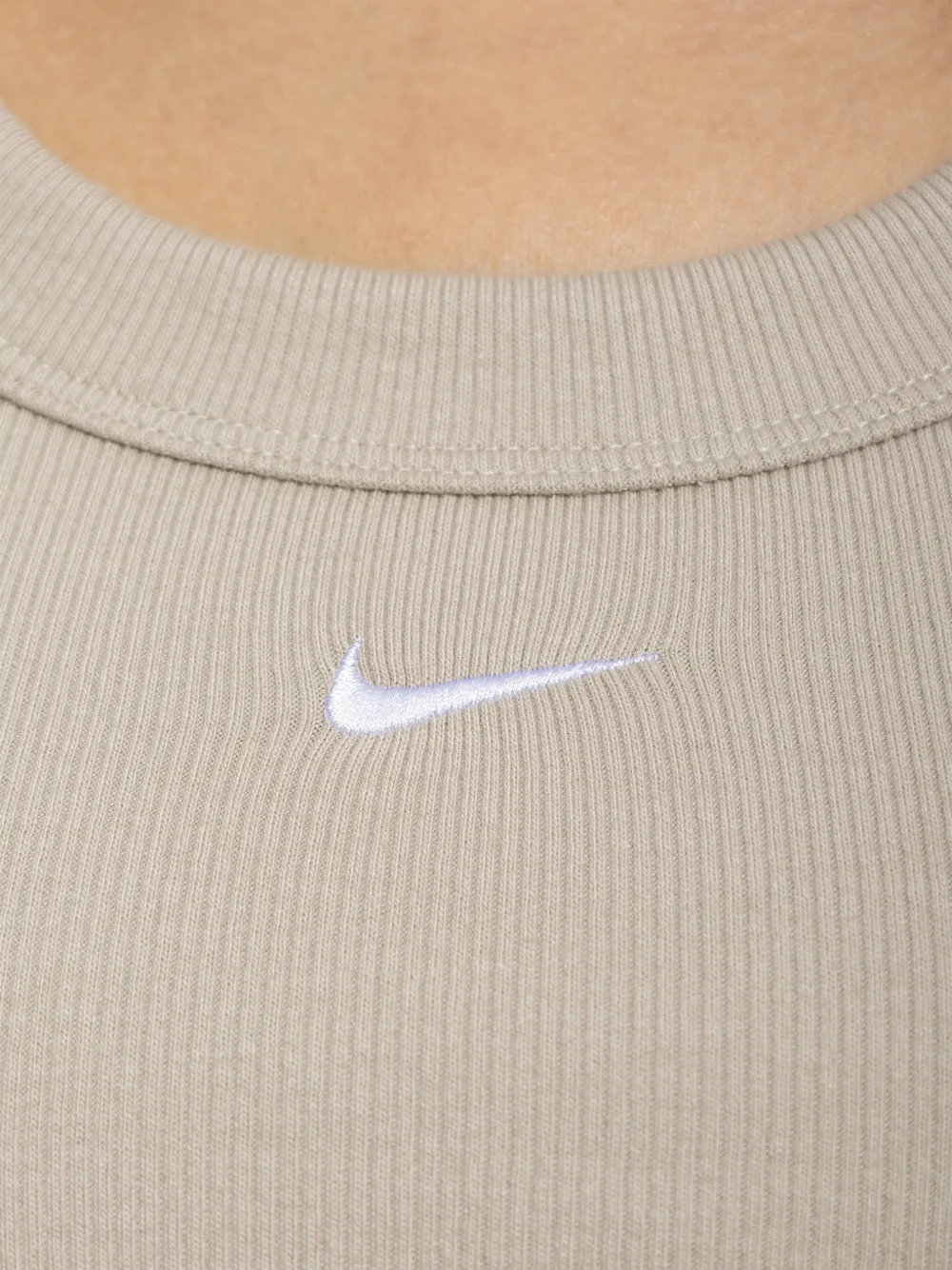 Nike Ribgebreide top Beige