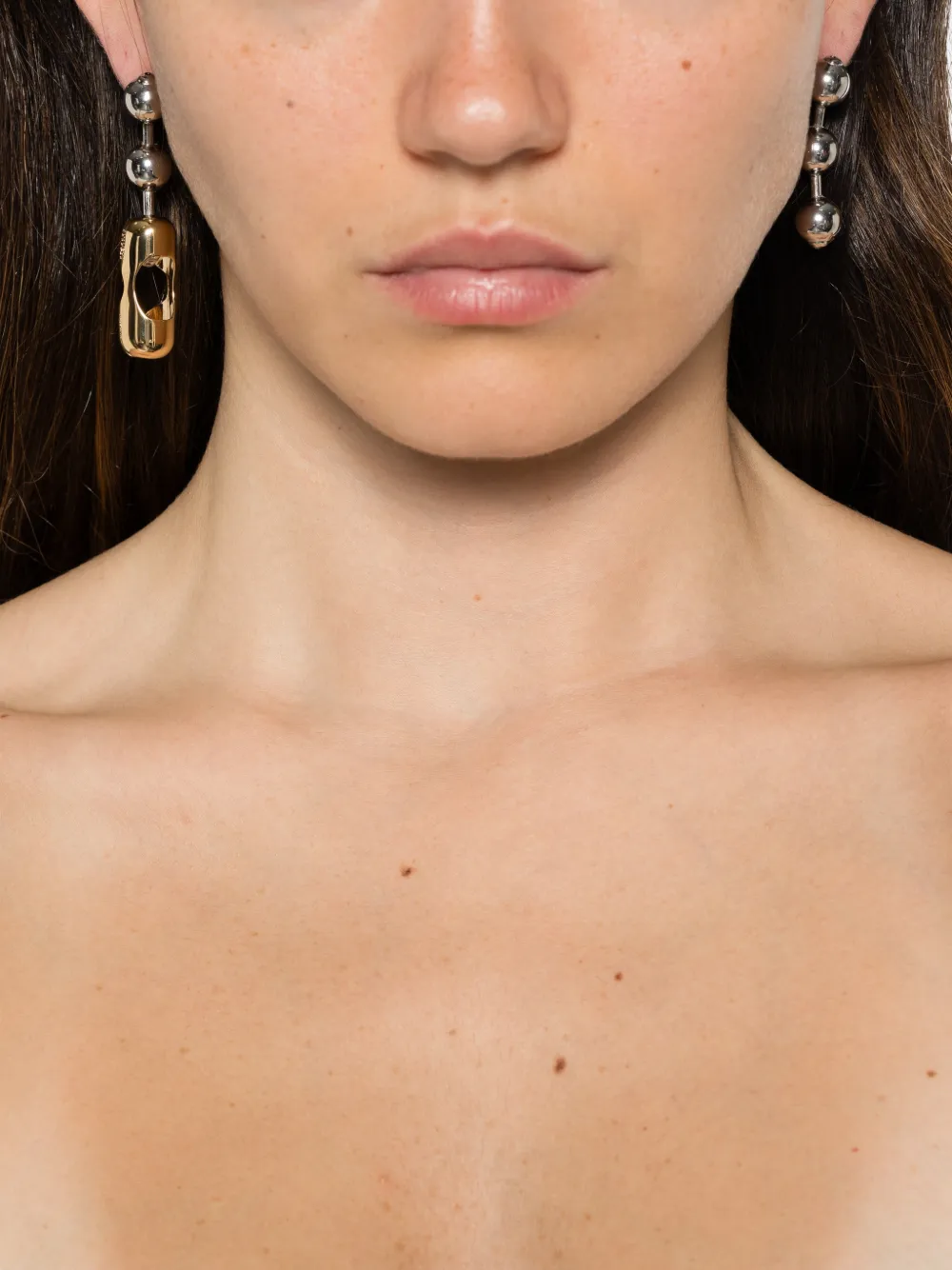 MM6 Maison Margiela beaded asymmetric earrings - Argento