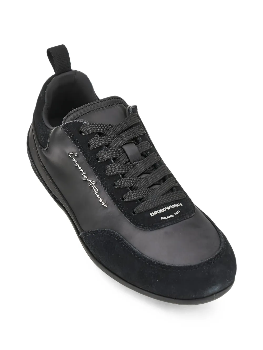 Emporio Armani logo-print panelled sneakers Zwart