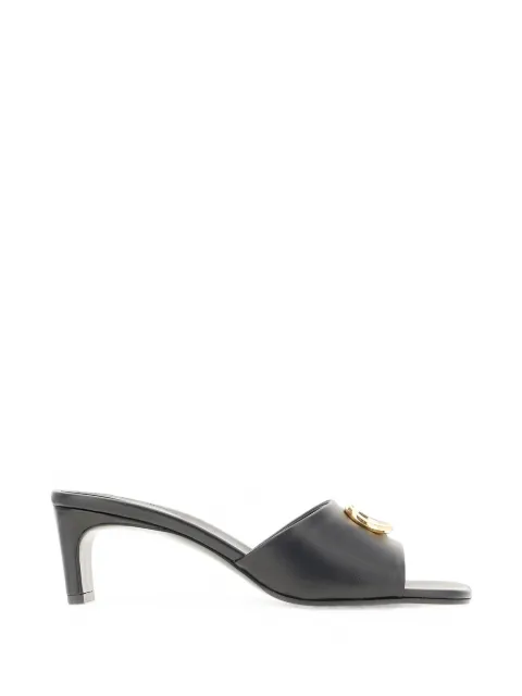 Gucci logo-plaque sandals