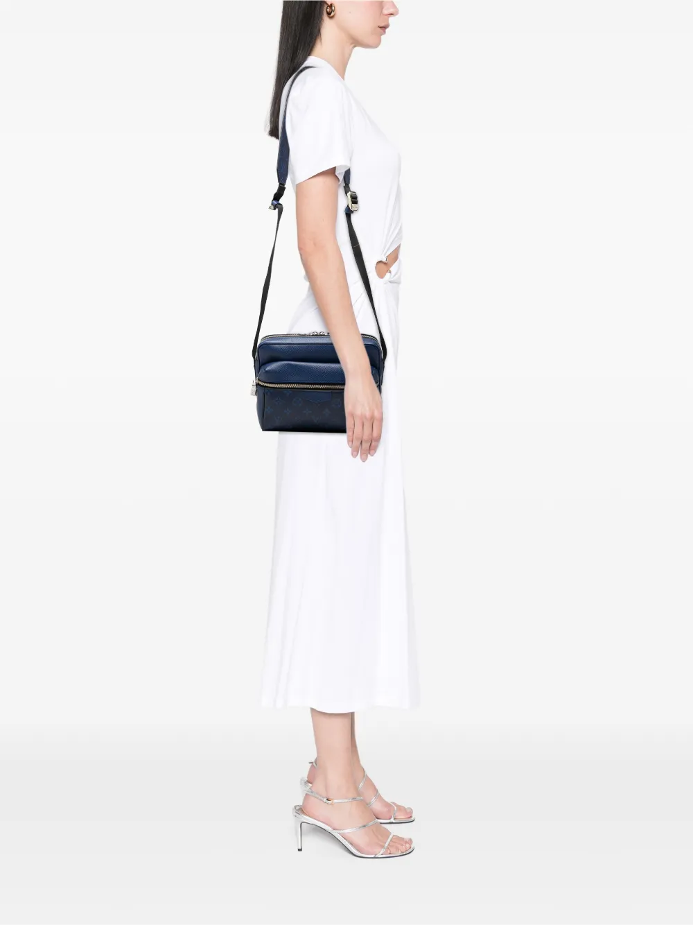 Louis Vuitton Pre-Owned 2020 Taigarama Outdoor messenger crossbodytas met monogram Blauw