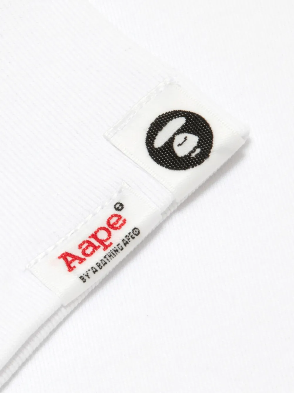 AAPE BY *A BATHING APE AAPEUNVS T-shirt met camouflage-print en logo-print Wit