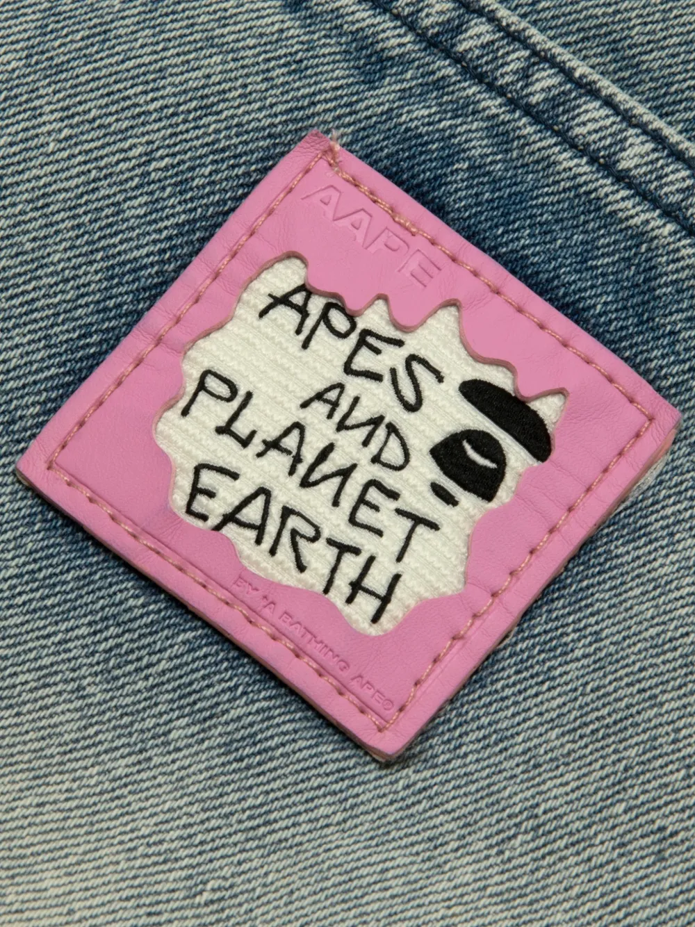 AAPE BY *A BATHING APE Straight jeans met borduurwerk Blauw