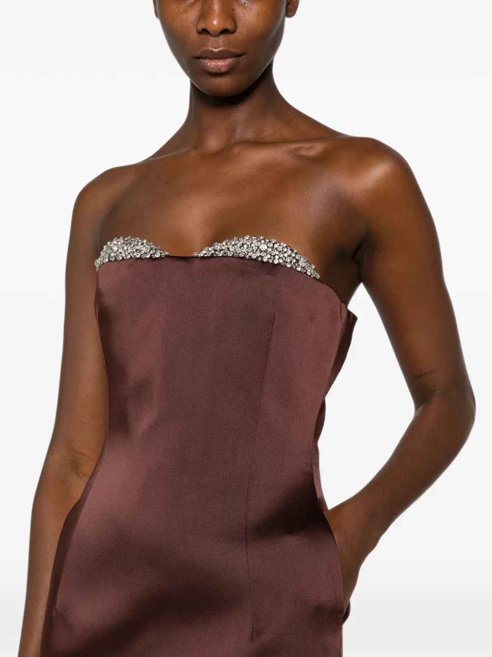 The New Arrivals Ilkyaz Ozel Noélie jurk verfraaid met kristallen Bruin
