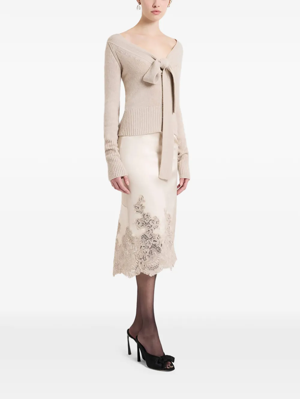 Ermanno Scervino Off-shoulder trui met strikdetail Beige