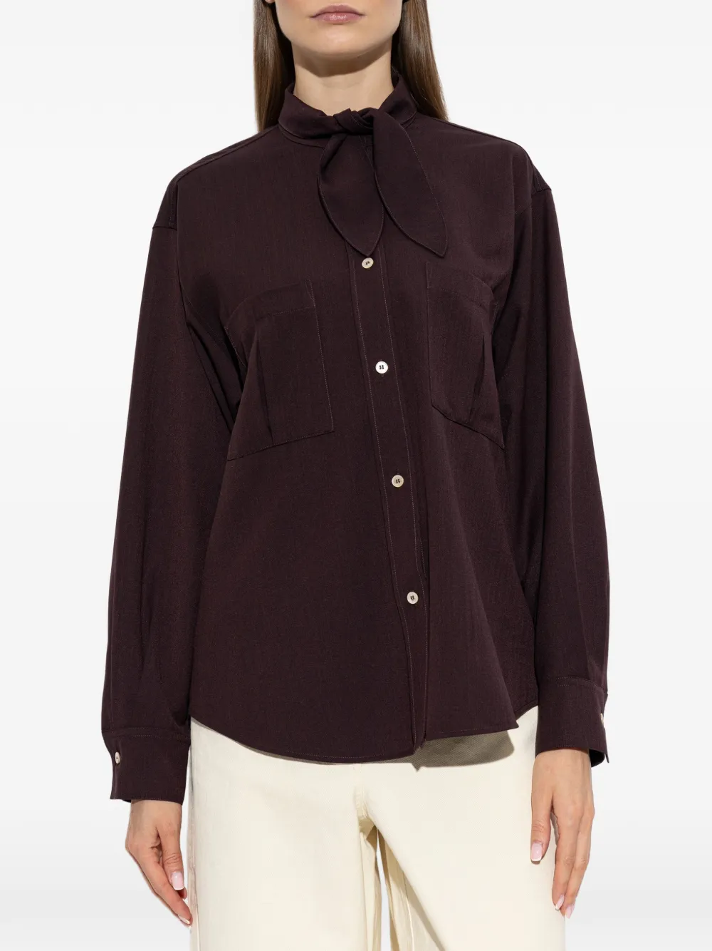 Forte Blouse met opgestikte zak en gestrikte hals Rood