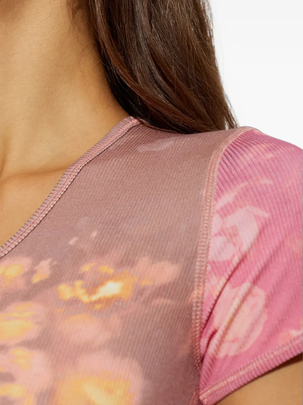 Diesel T-Elenewu T-shirt met bloemen-print Roze