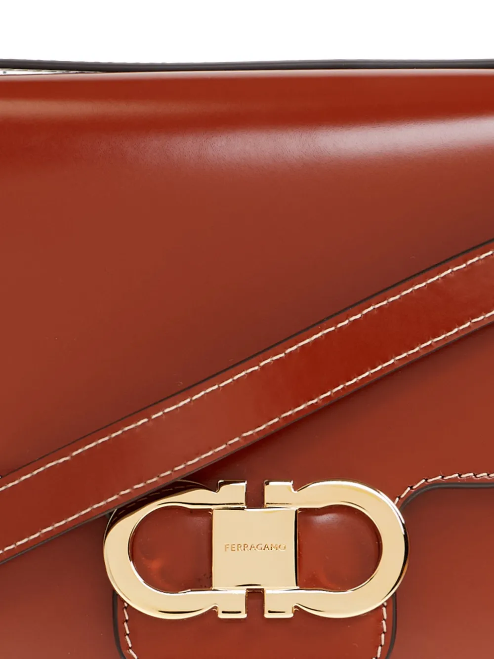 Ferragamo Double Gancini North-South crossbodytas Bruin