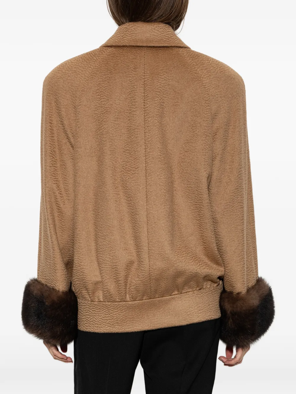 Valentino Garavani Jack met lange mouwen Beige