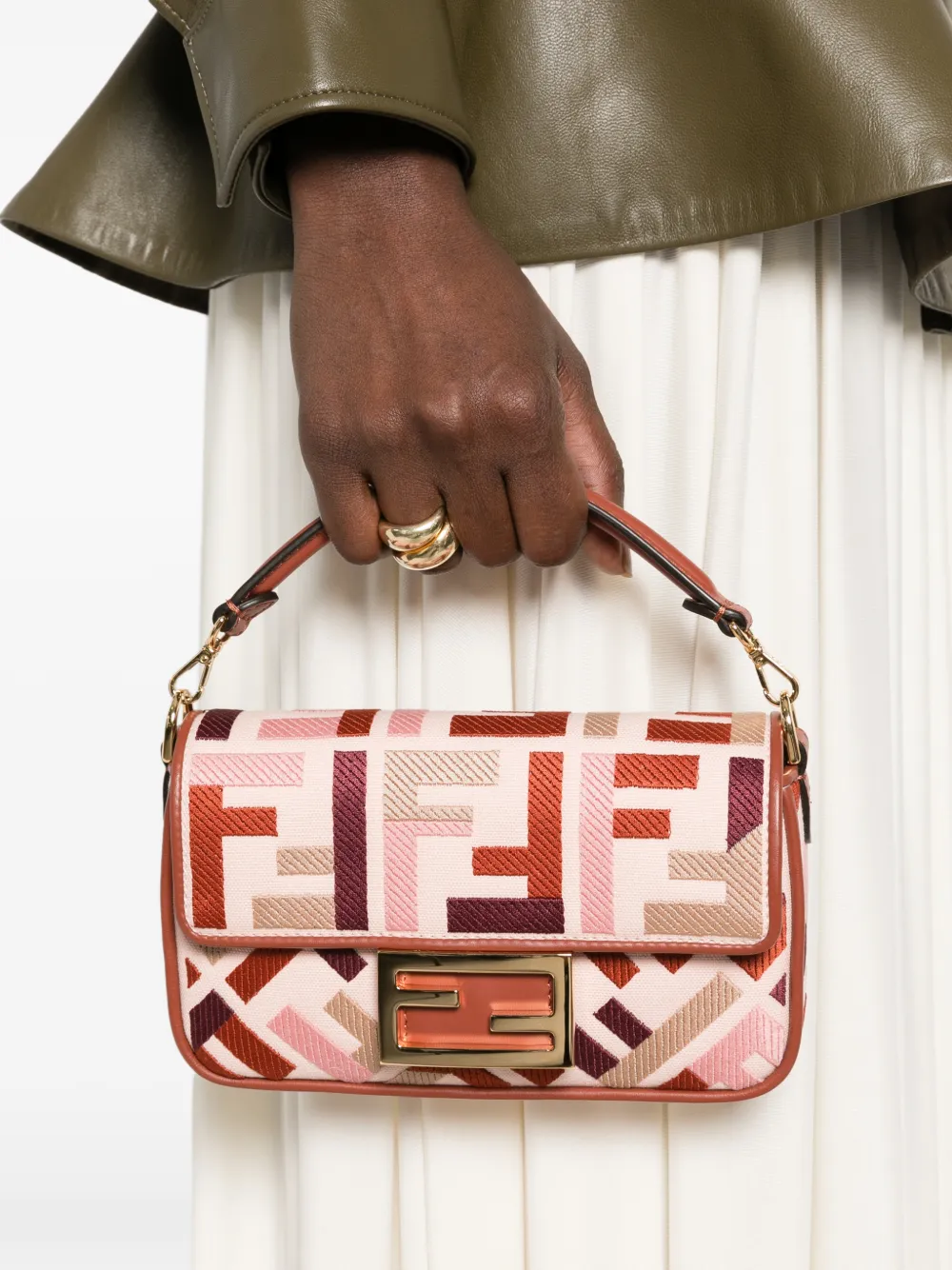 FENDI Baguette FF-logo shoulder bag Roze