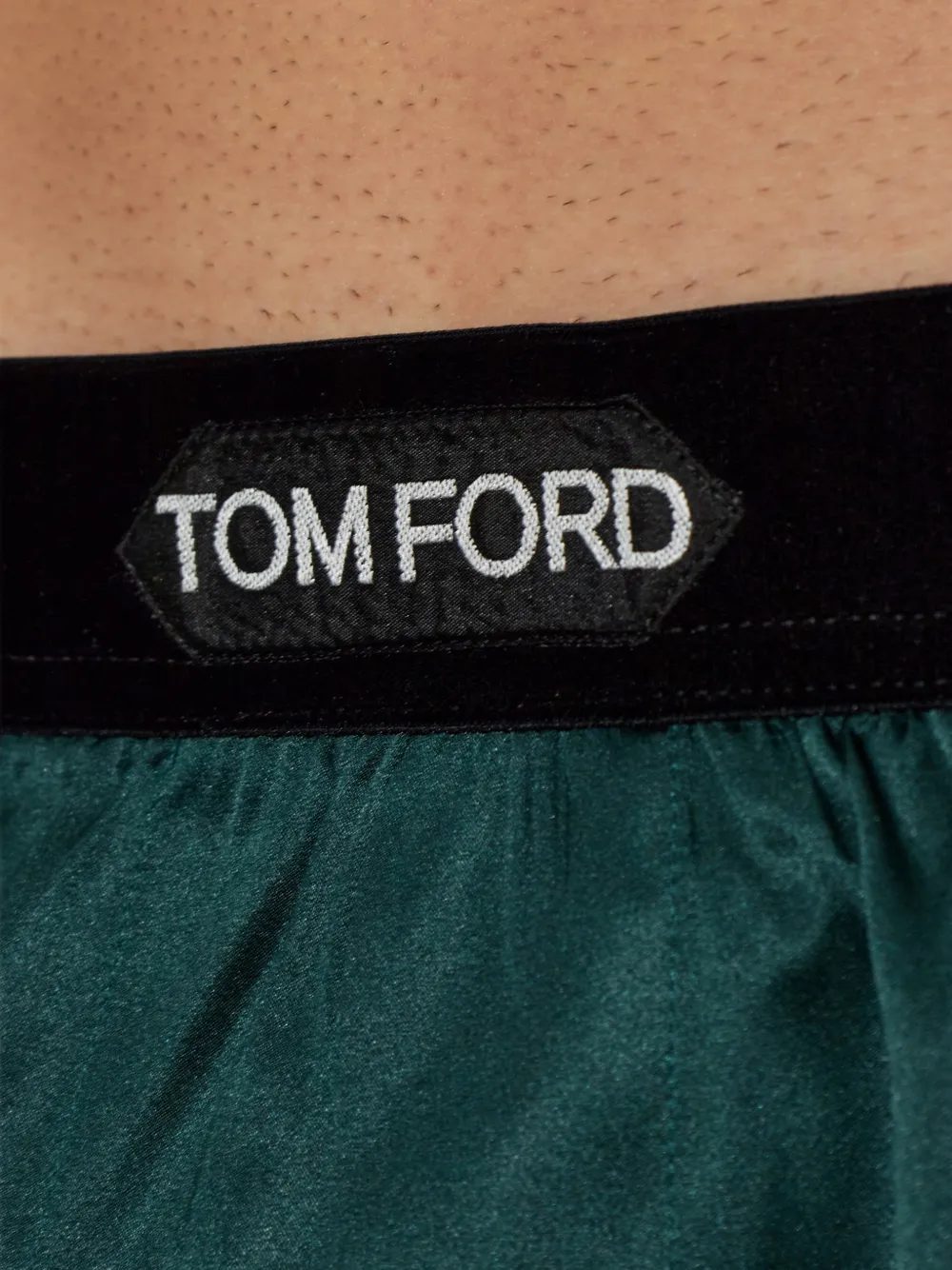 TOM FORD logo-patch silk boxer shorts Groen