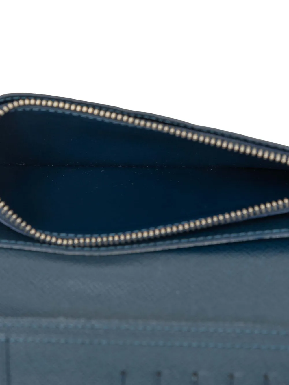 Louis Vuitton Pre-Owned 2015 Taiga Portefeuille Brazza Bifold lange portemonnee Blauw