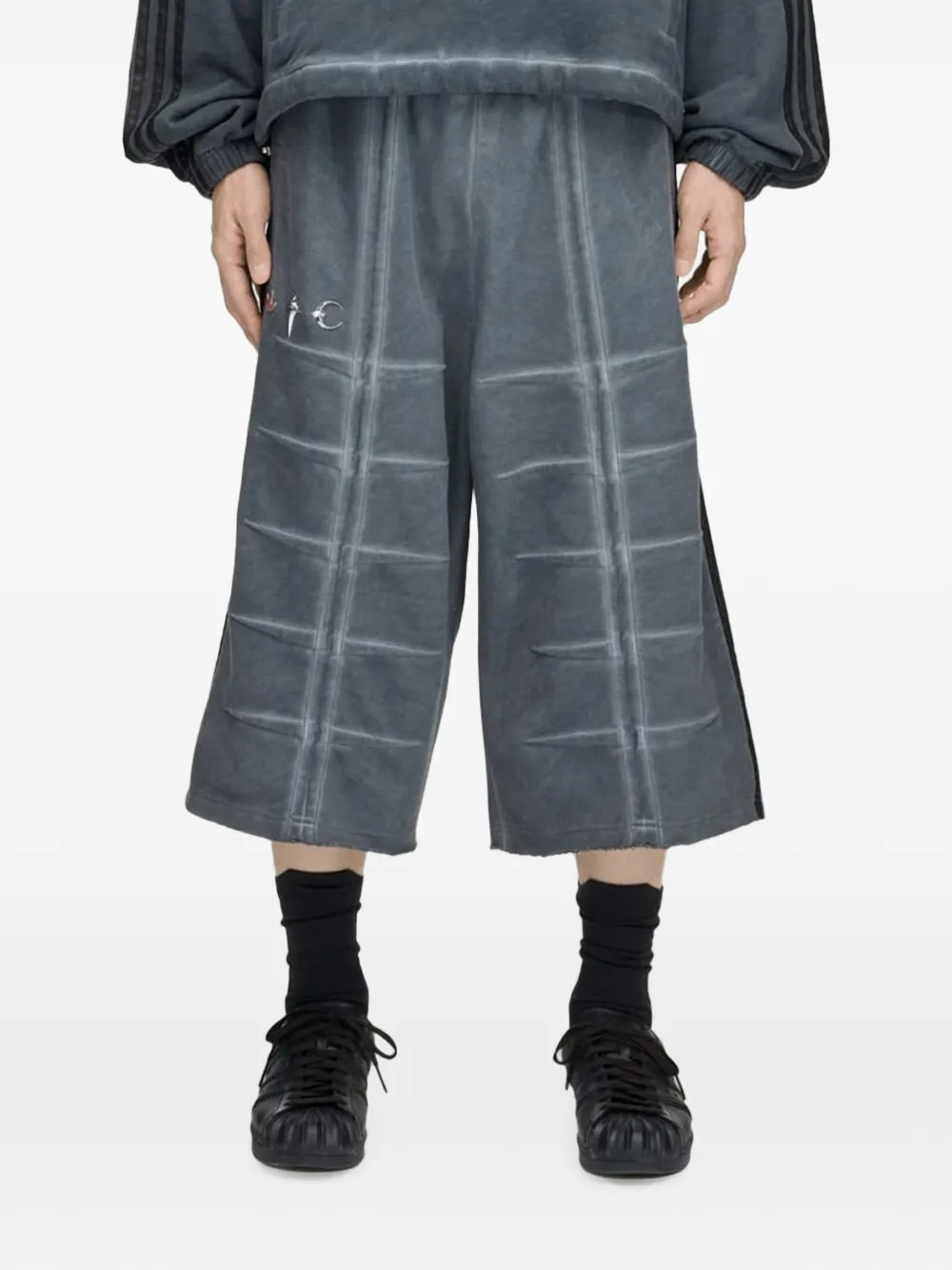 adidas x Thug Club 3-Stripes track shorts Grijs