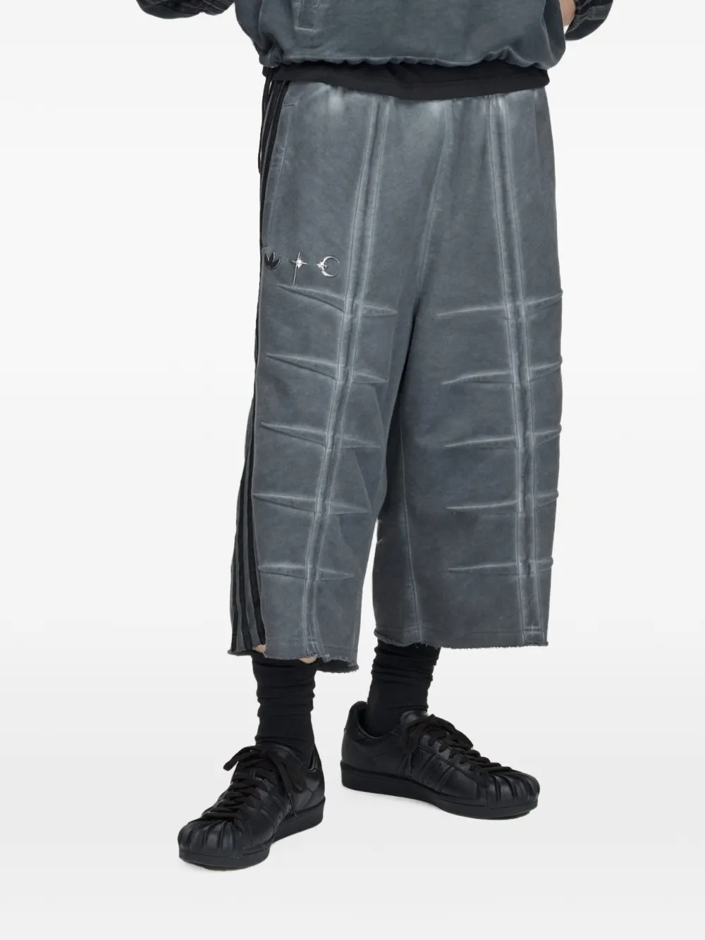 adidas x Thug Club 3-Stripes track shorts Grijs