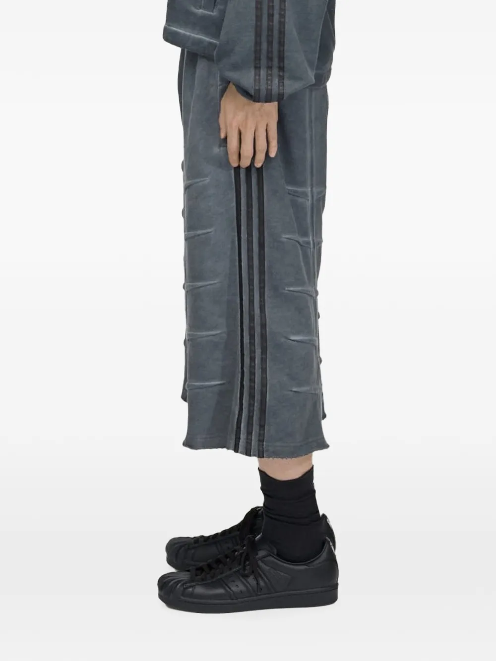 adidas x Thug Club 3-Stripes track shorts Grijs