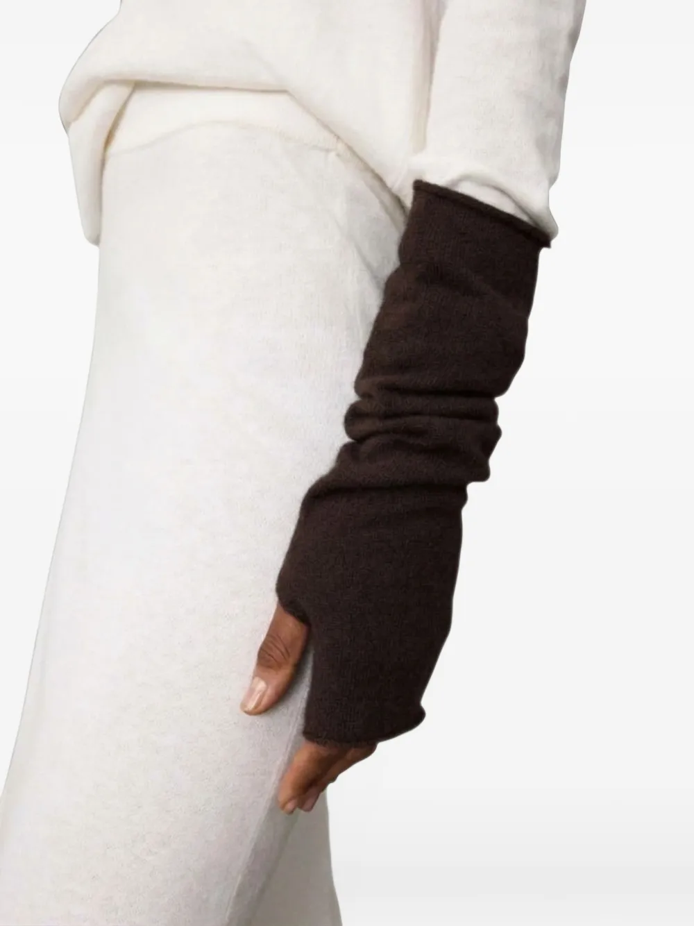 Lisa Yang Aspen knitted arm warmers Bruin