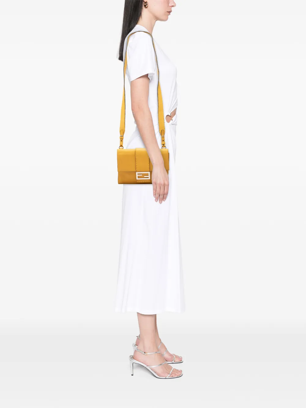 Fendi Pre-Owned 2010-2026 Selleria Flat Baguette leren crossbodytas Geel