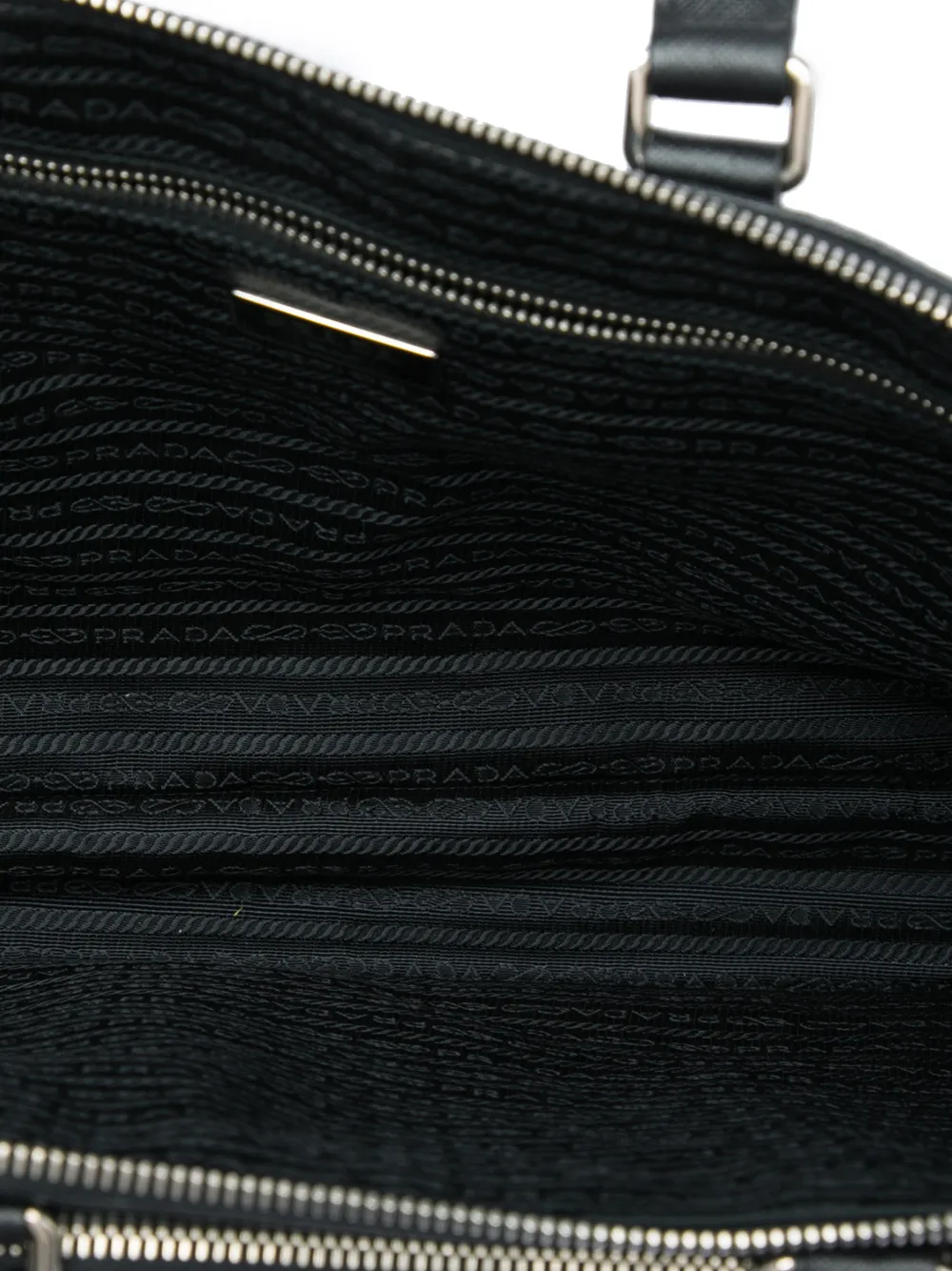 Prada Pre-Owned 2013-2025 Saffiano Cuir Travel tas met rits en zak Zwart