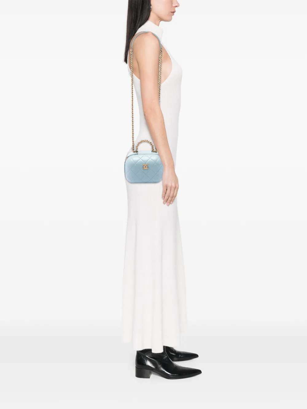 Pre-owned Chanel 2021-2026 Quilted Lambskin Cc Bubble Vanity Case With Chain Satchel In Blue