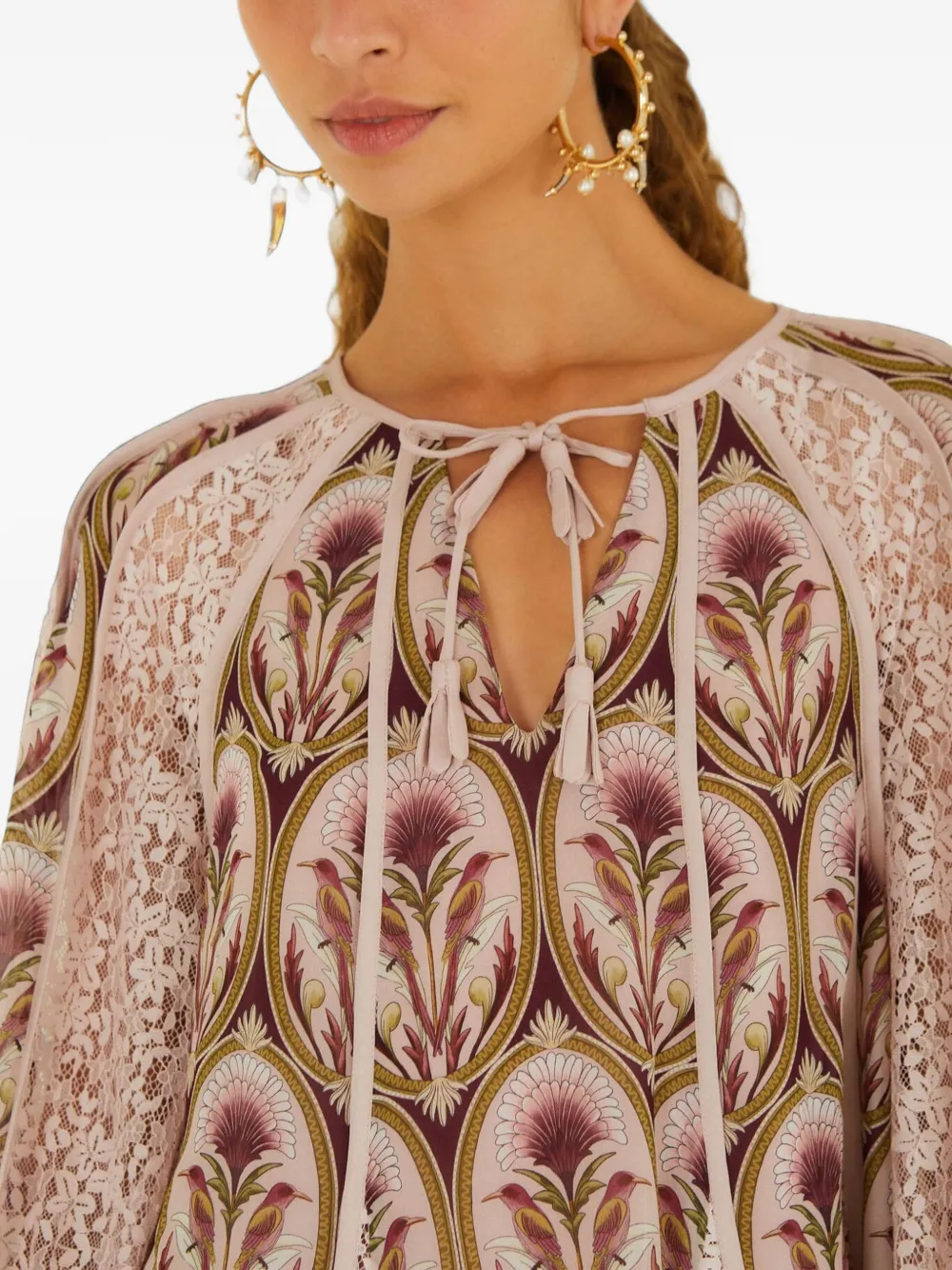 FARM Rio Blouse met kanten vlakken en bloemenprint Beige