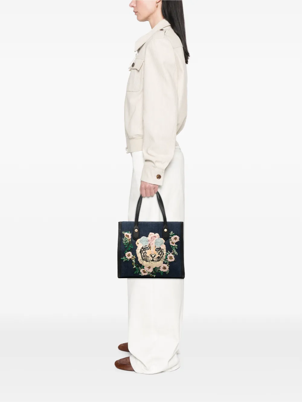 Gucci Pre-Owned 2016-2026 denim shopper met geborduurde tijger Blauw